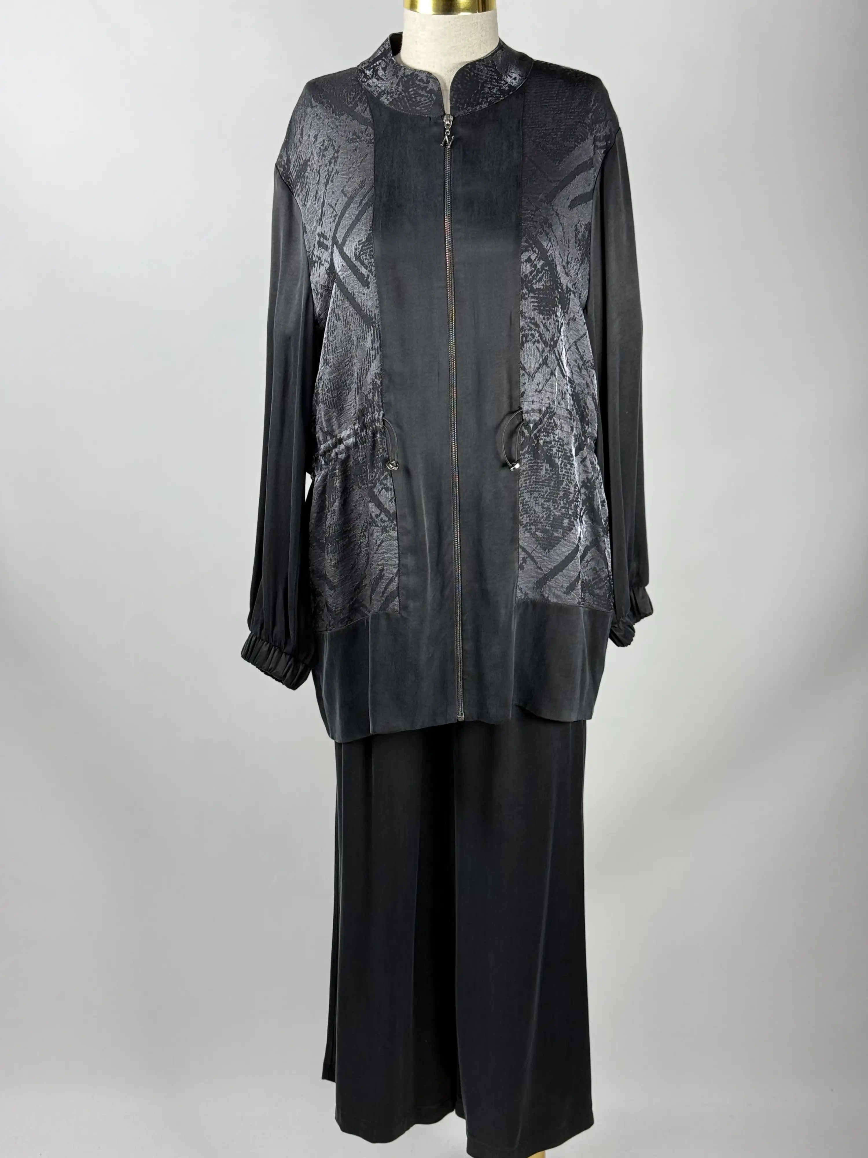 NUSS Antrasit Renk Takım