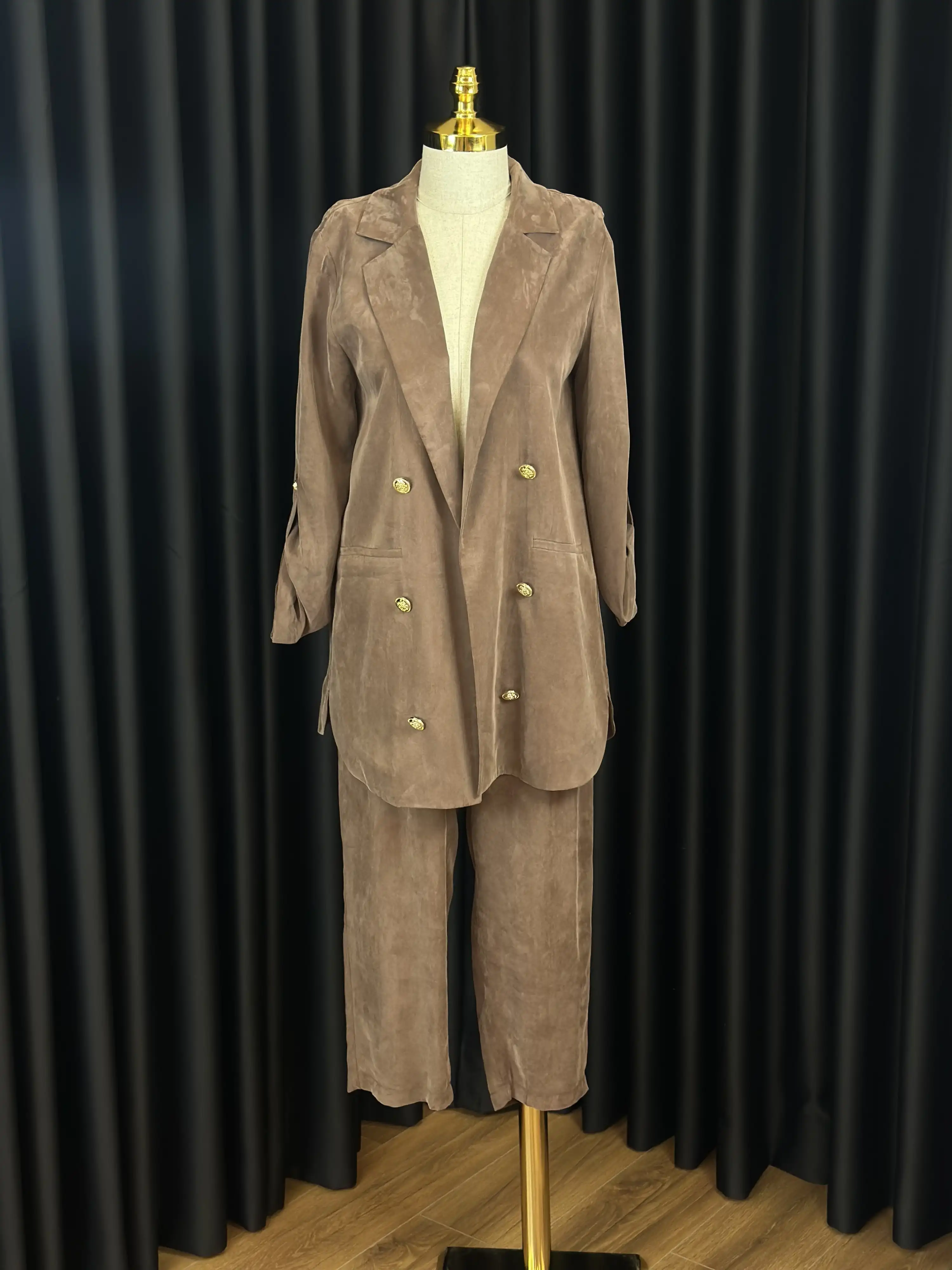 GHİSA Kahve Renk Düz Takım