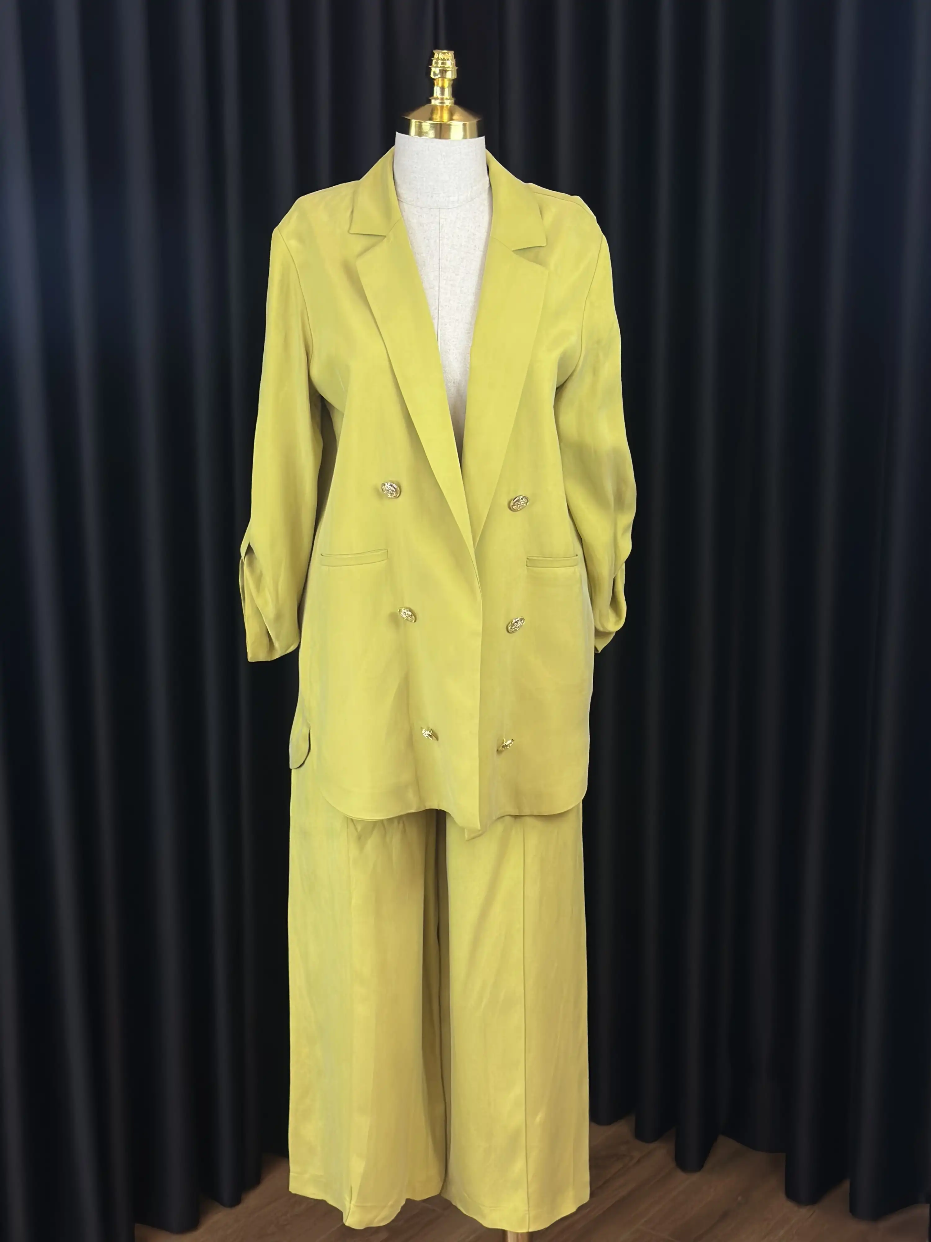 GHISA Safran Renk Takım