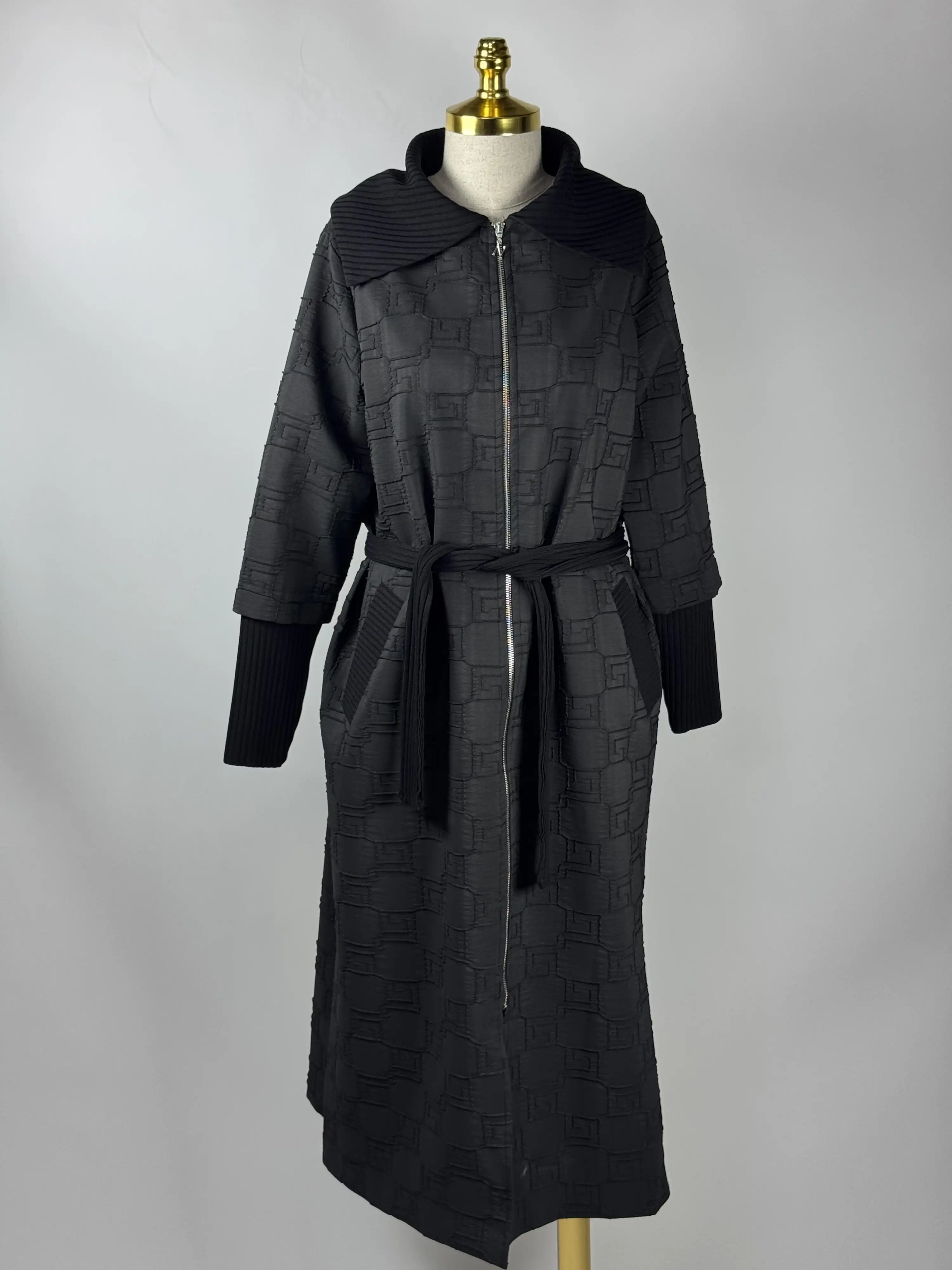 NUSS Siyah Renk Pardesü