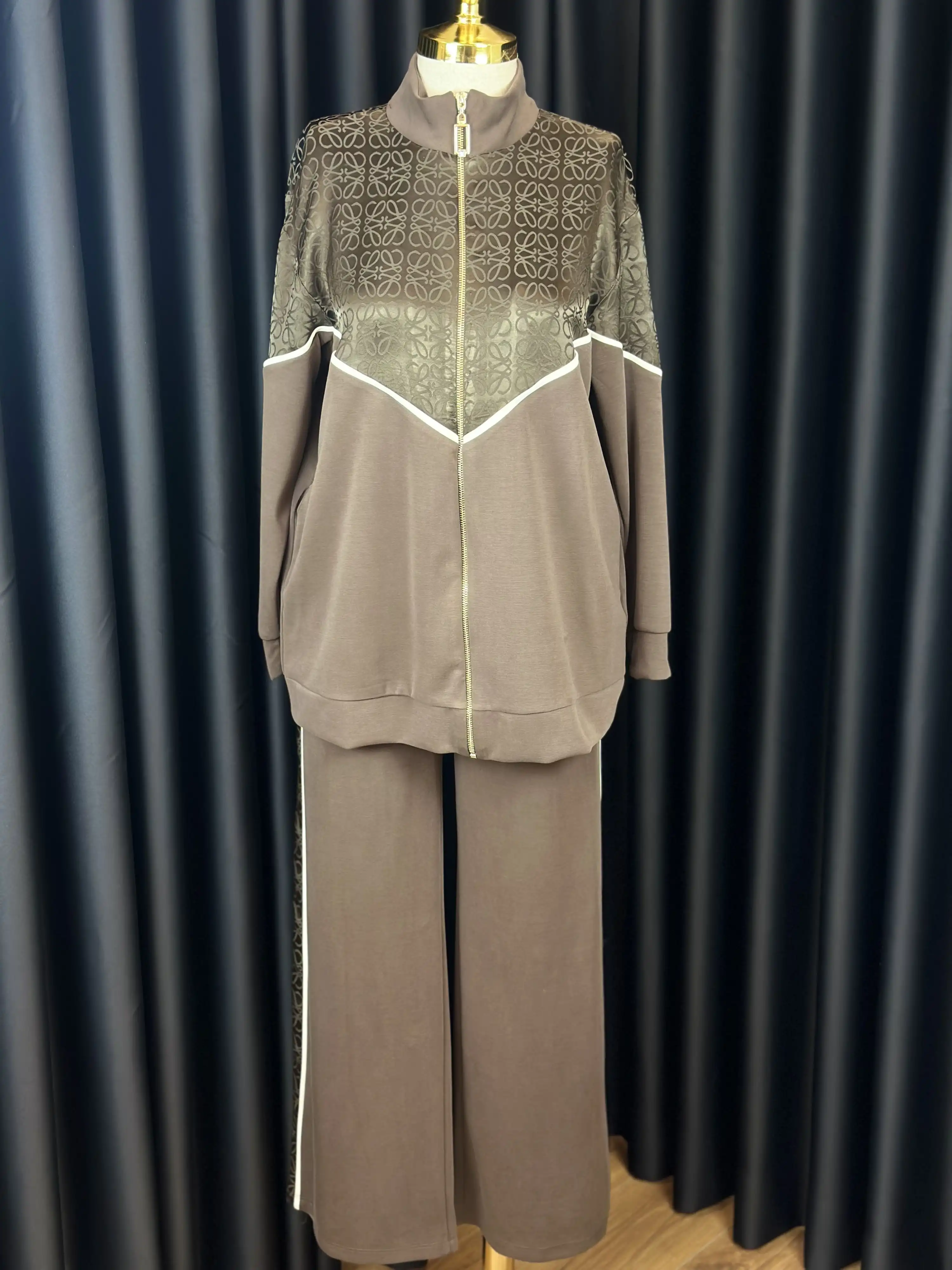 NUSS Kahve Renk Takım