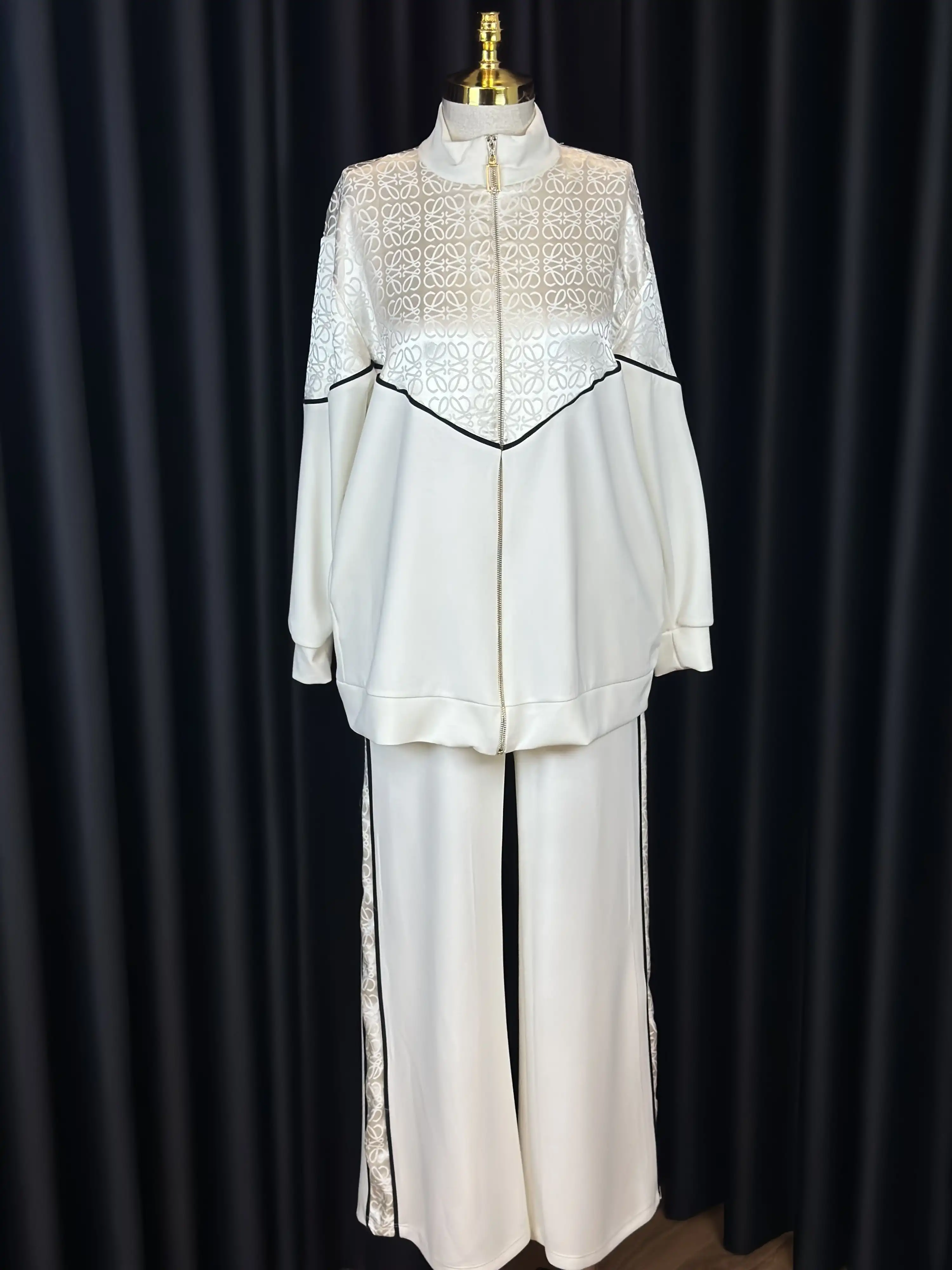 NUSS Ekru Renk Takım