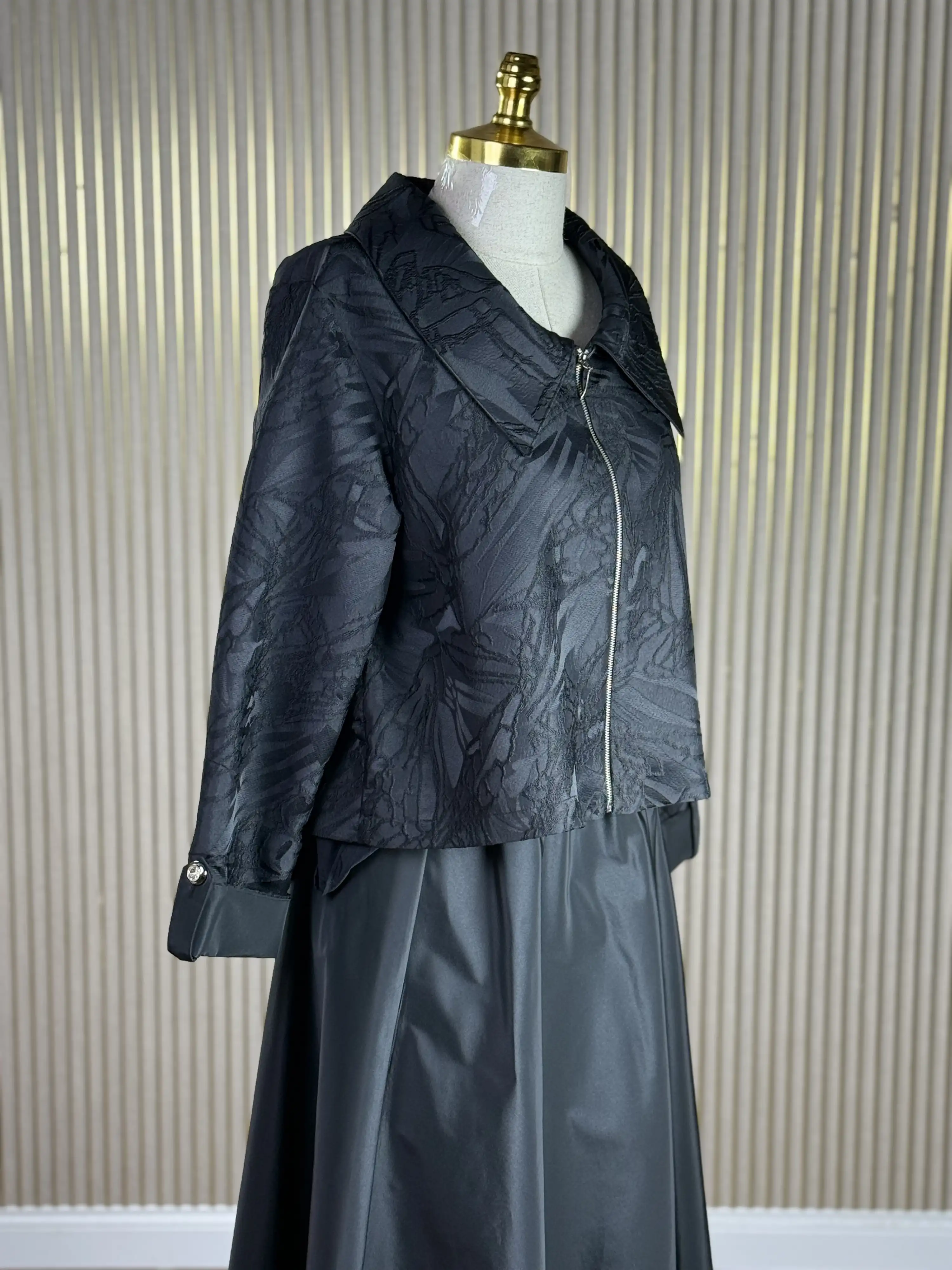 MY312 Siyah Renk Fermuarlı Jakar Takım