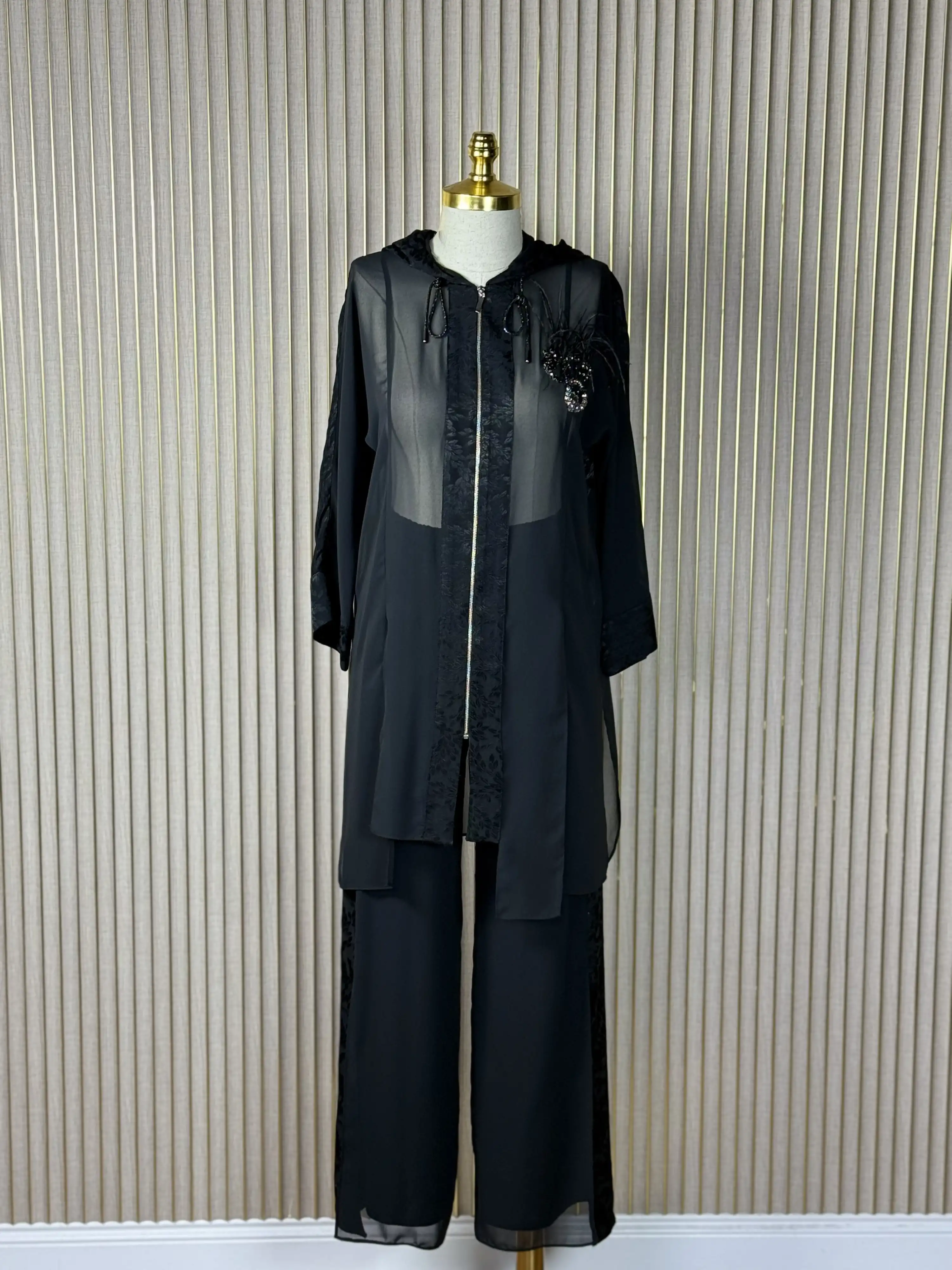 MY312 Siyah Renk Kapşonlu Şifon Takım