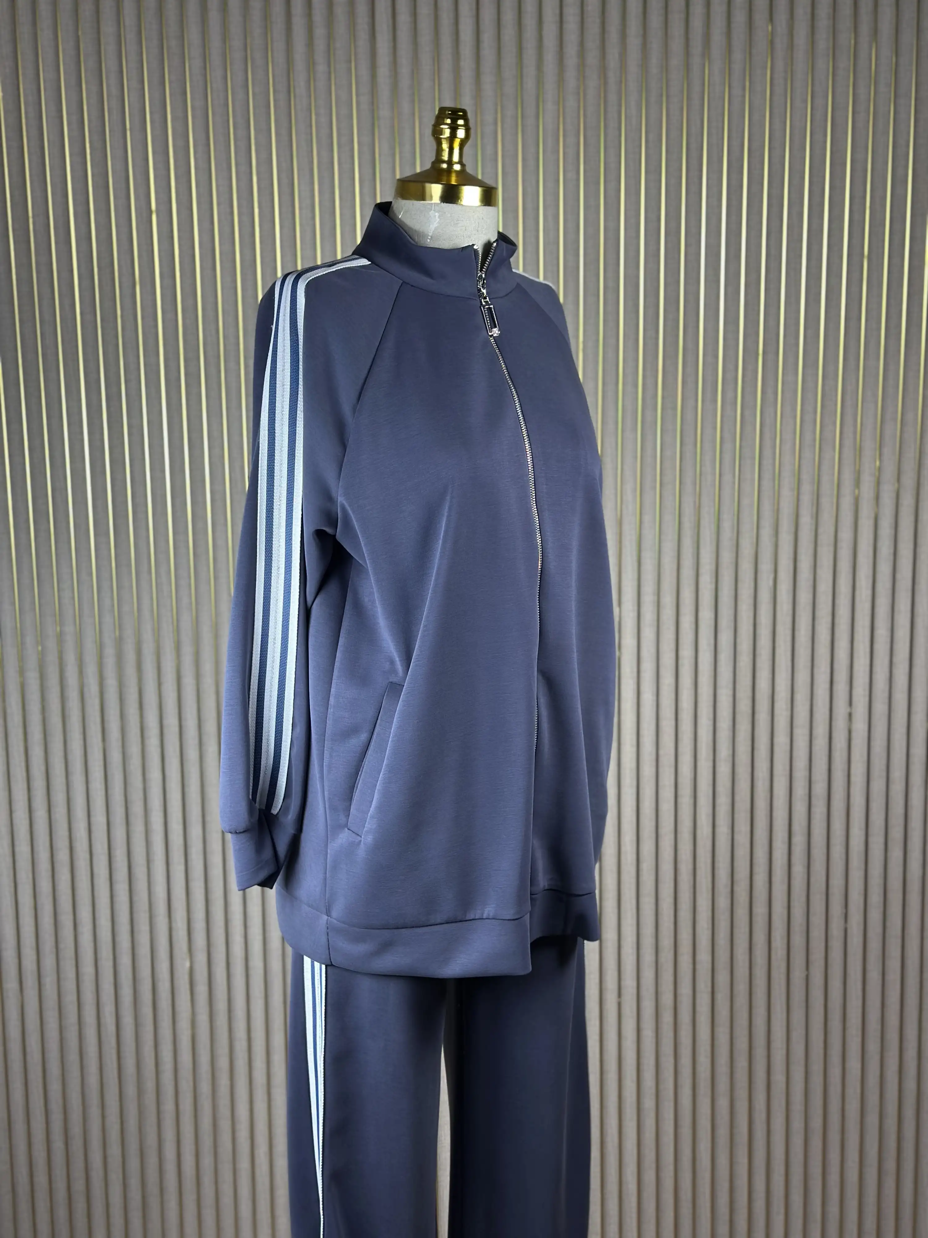 NUSS Lacivert Renk Takım