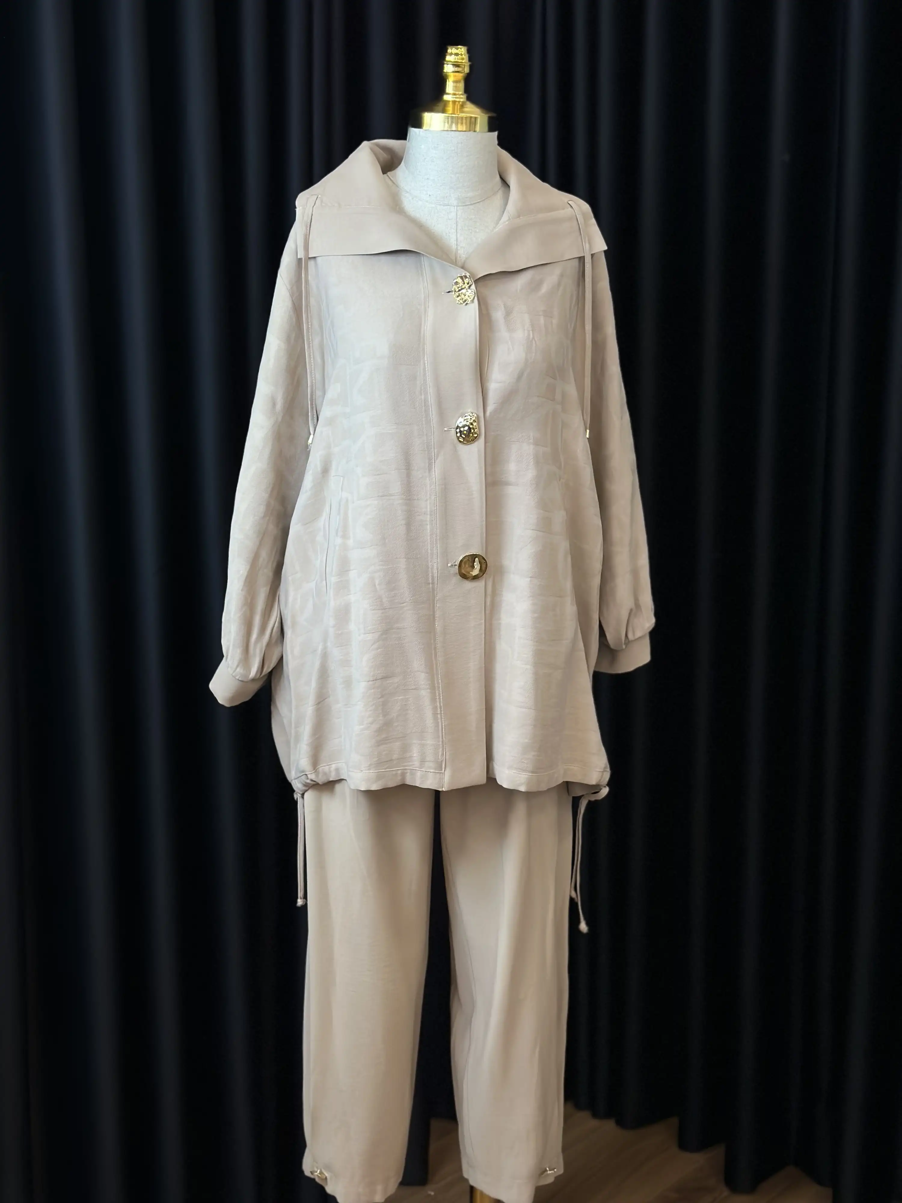 MY312 Camel Renk Önü Aksesuarlı Takım