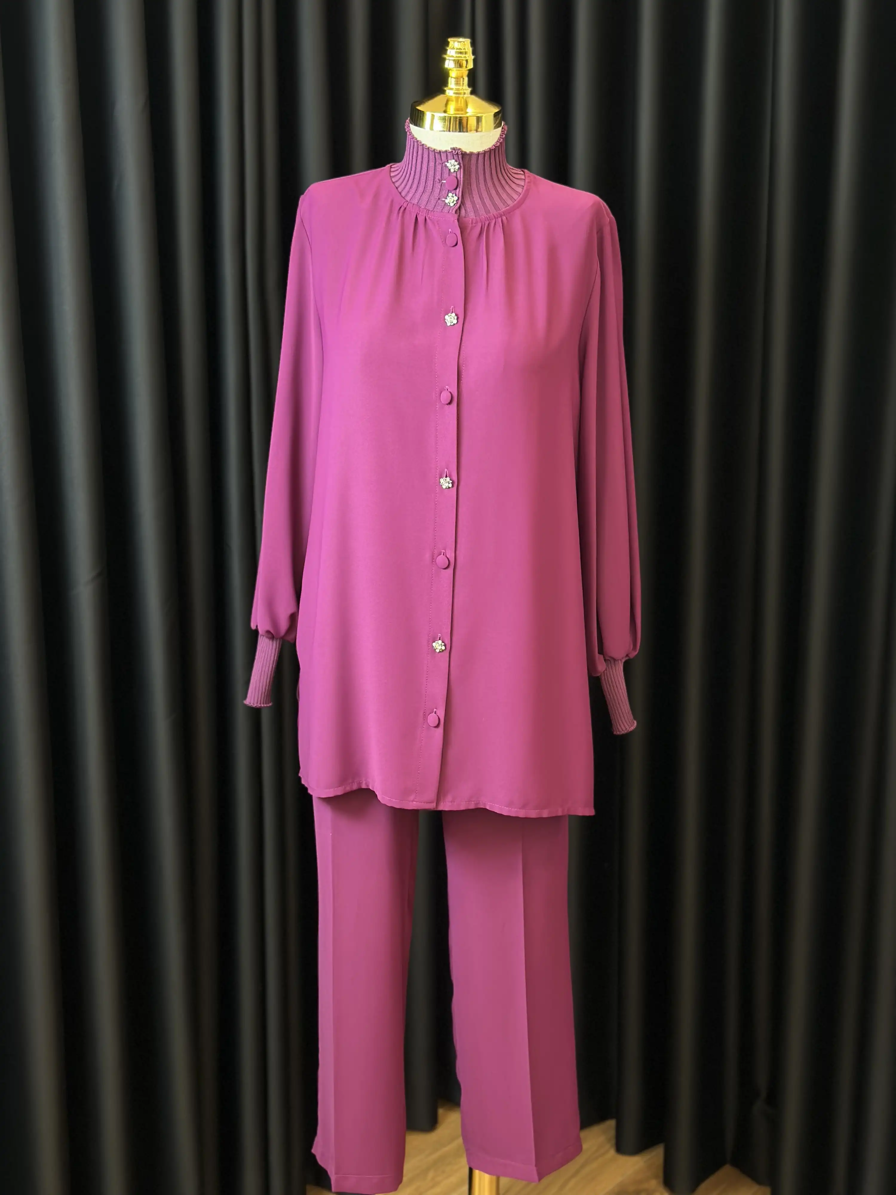 QUPRA Yaka ve Kol Triko Garnili Mürdüm Takım