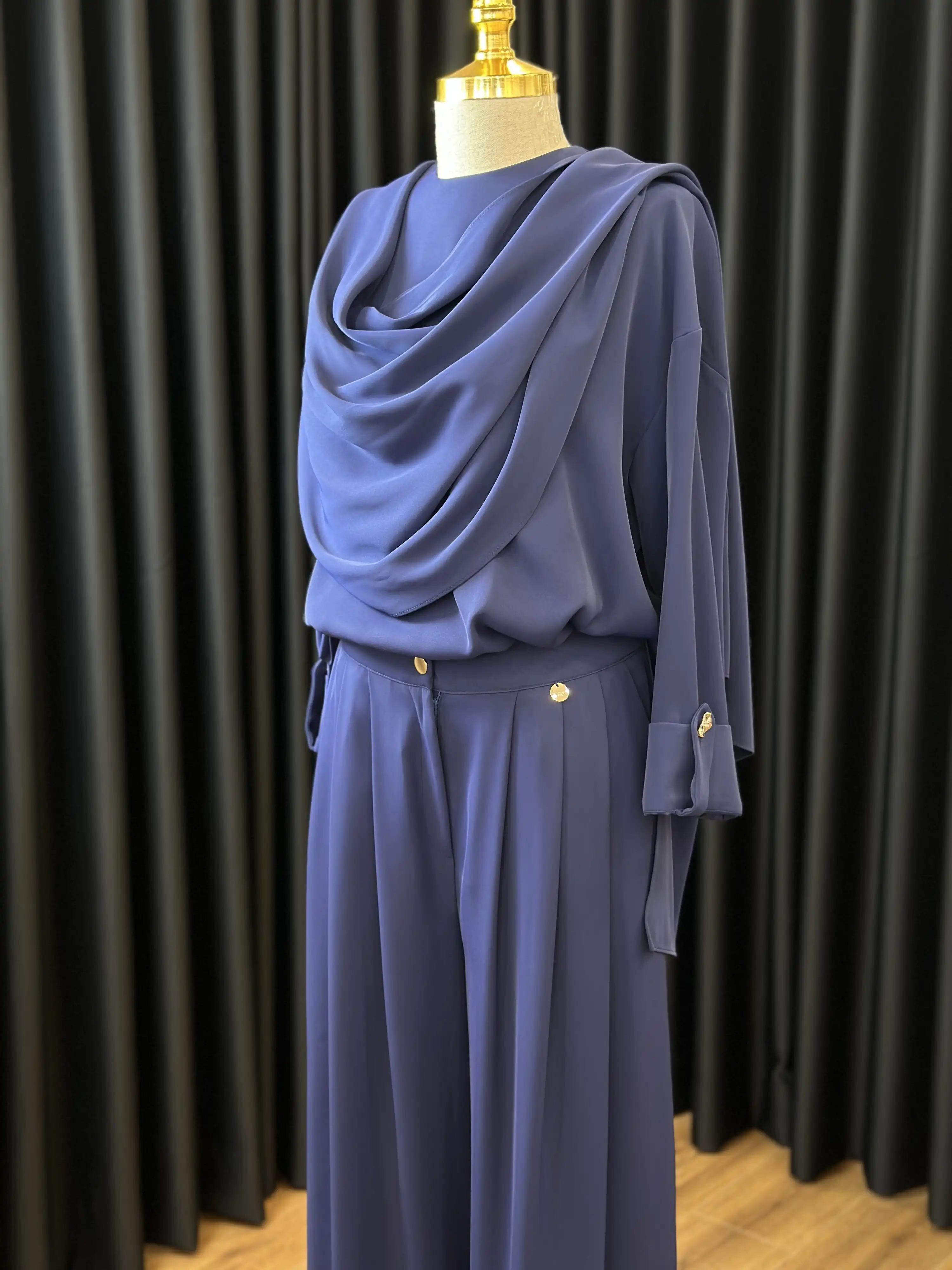 MY312 Lacivert Renk Önü Şal Detaylı Takım