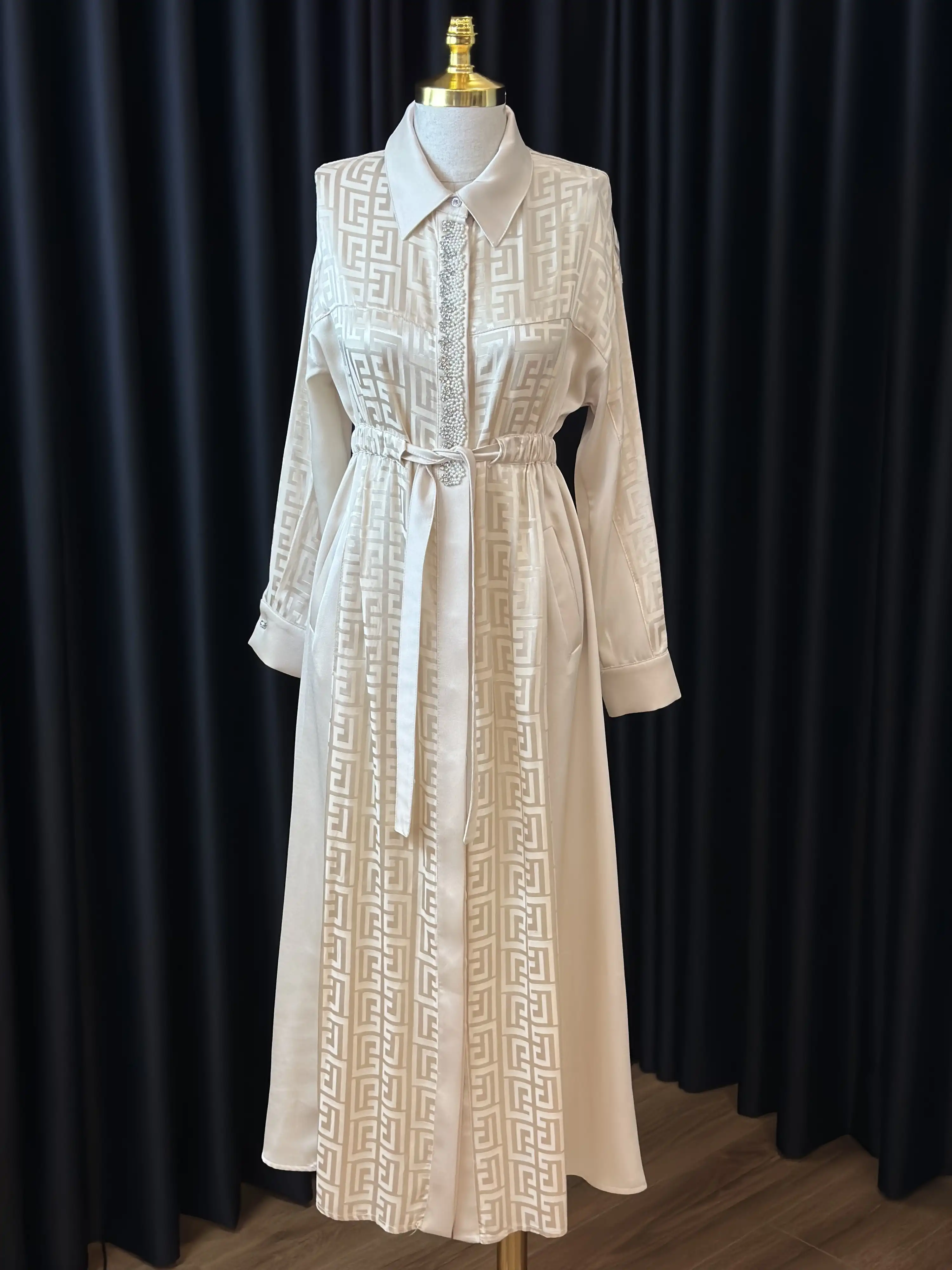 MY312 Bej Renk Önü Taşlı Jakar Elbise