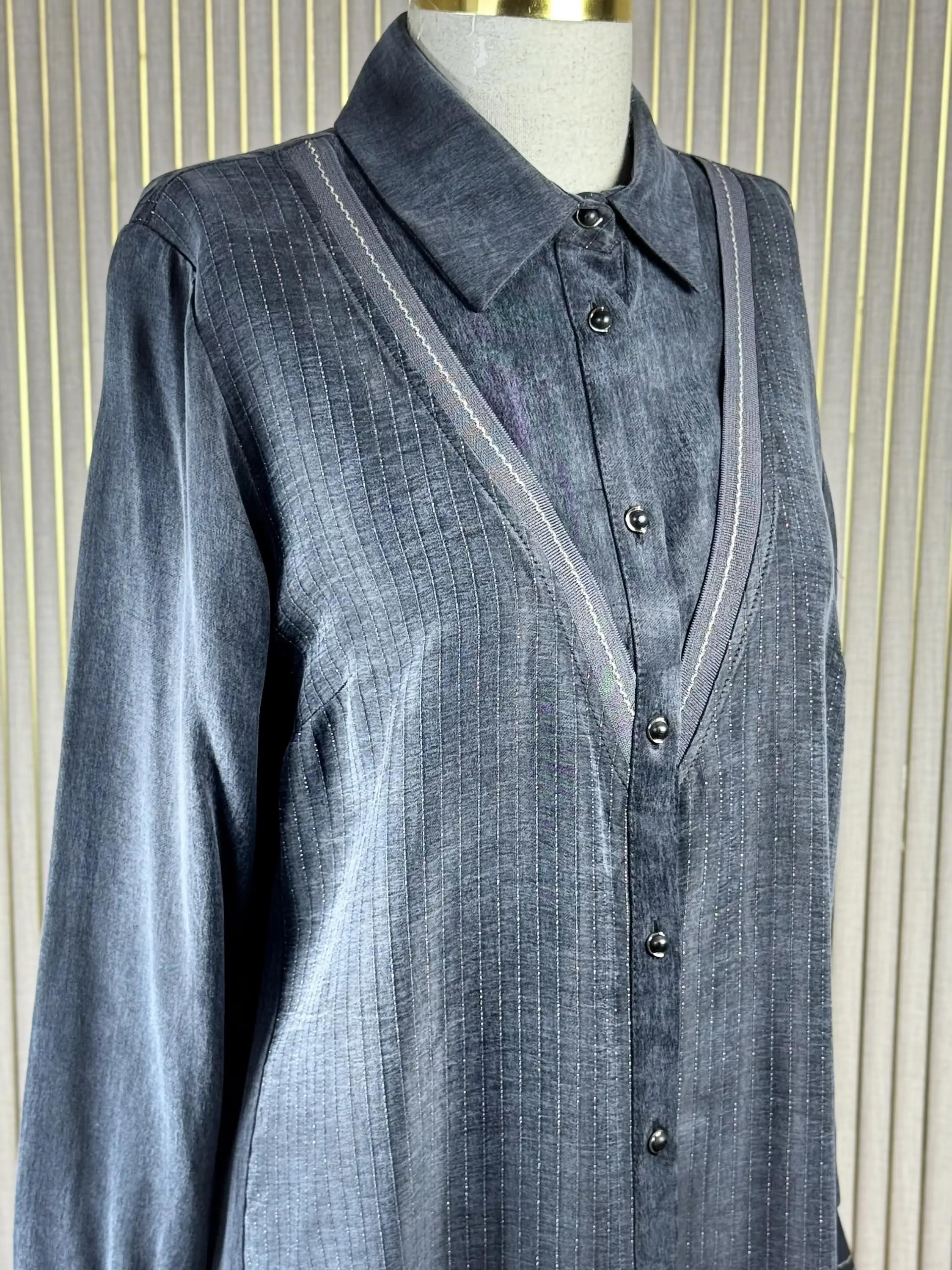 FAUT GÜRŞEN Siyah Renk Kap