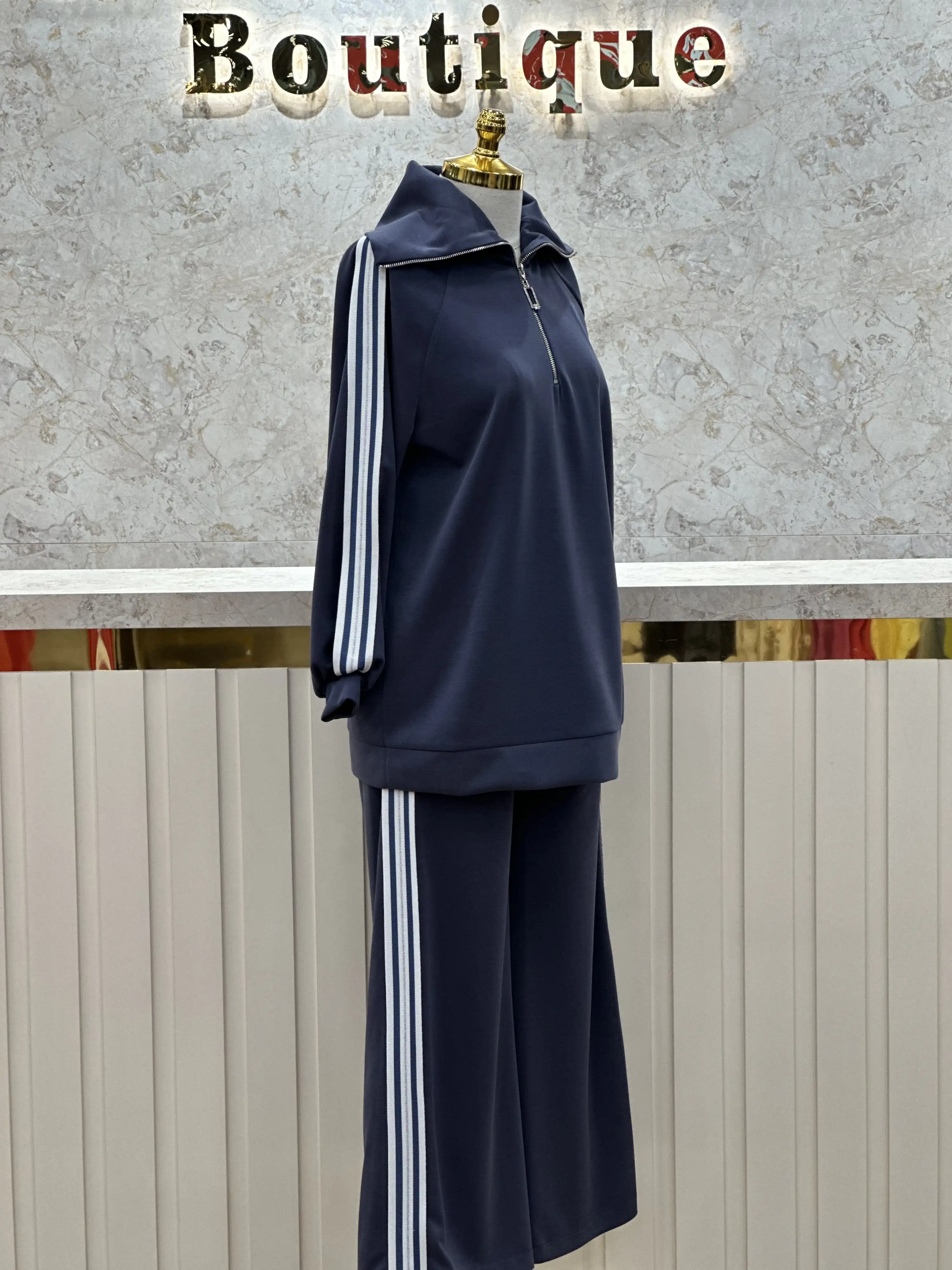 NUSS Lacivert Renk Takım