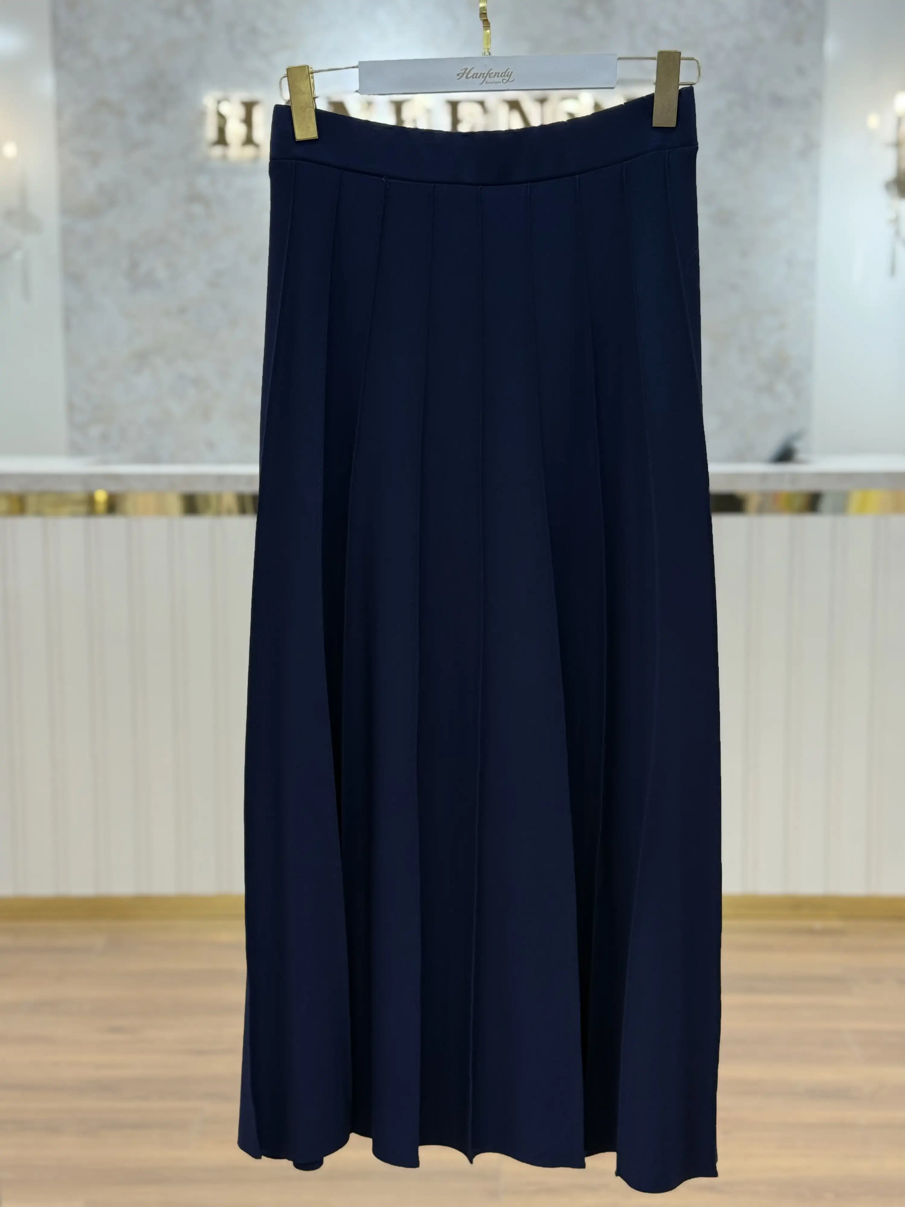 MY312 Lacivert Renk Nervürlü Etek