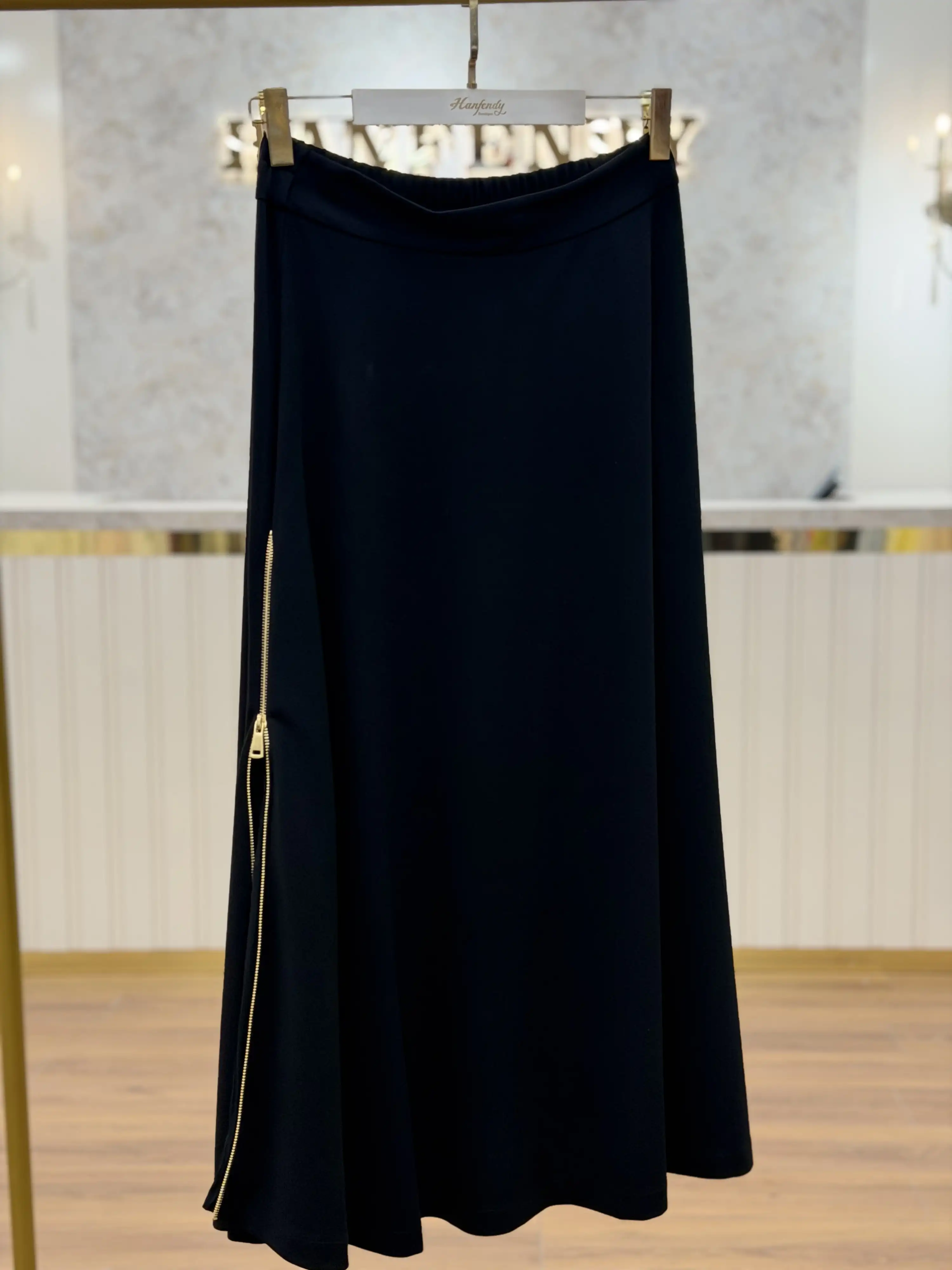 SENTEZ Siyah Renk Rozie Yanı Fermuarlı Kiloş Etek