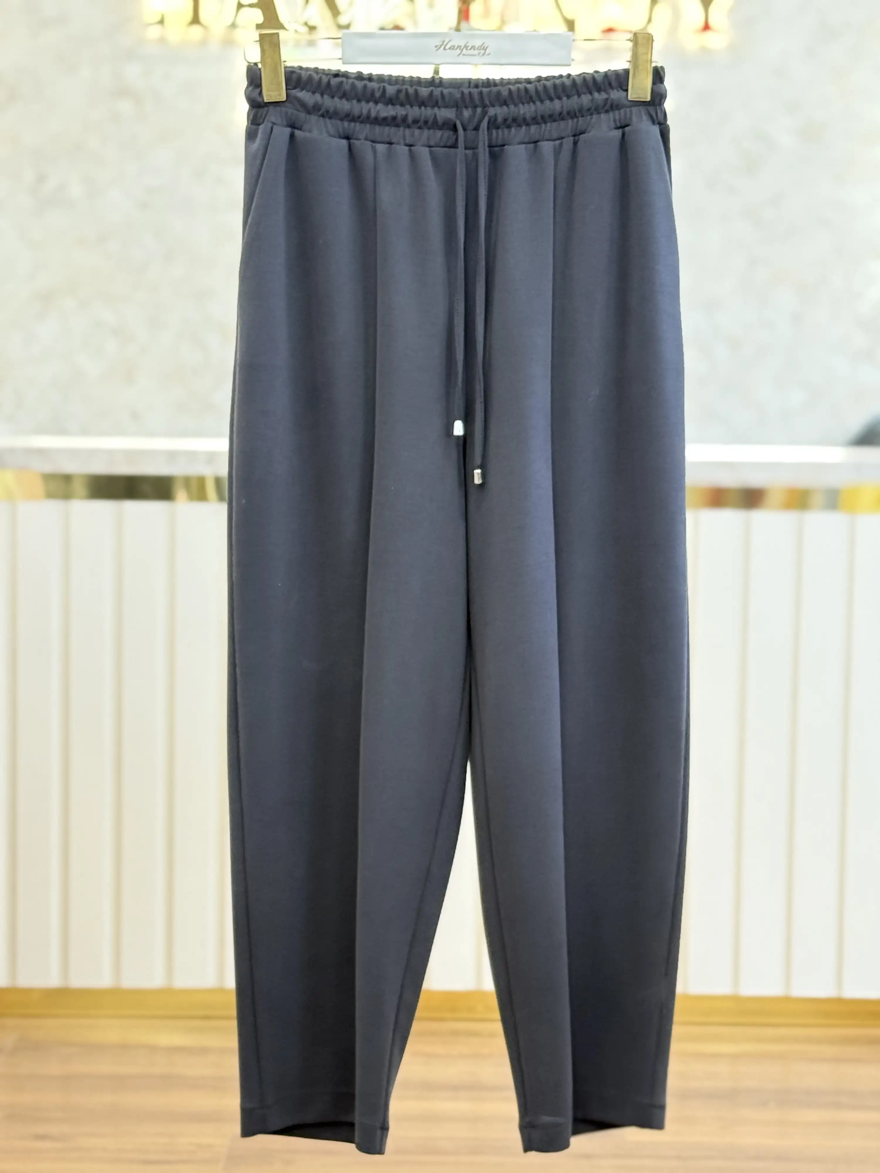 SENTEZ Siyah Renk Önden Parçalı Havuç Bambu Pantolon