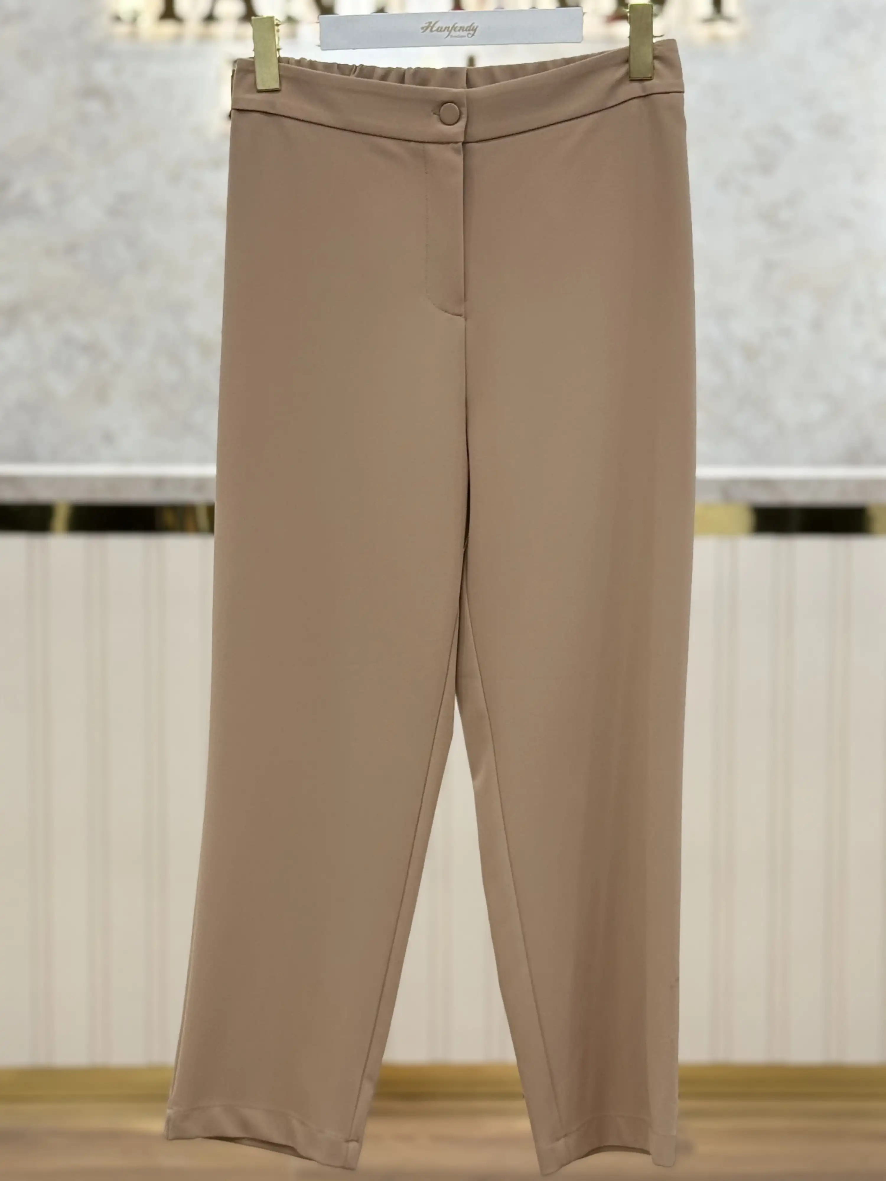 SENTEZ Bej Renk Arkası Lastikli Tek Düğme Rahat Pantolon