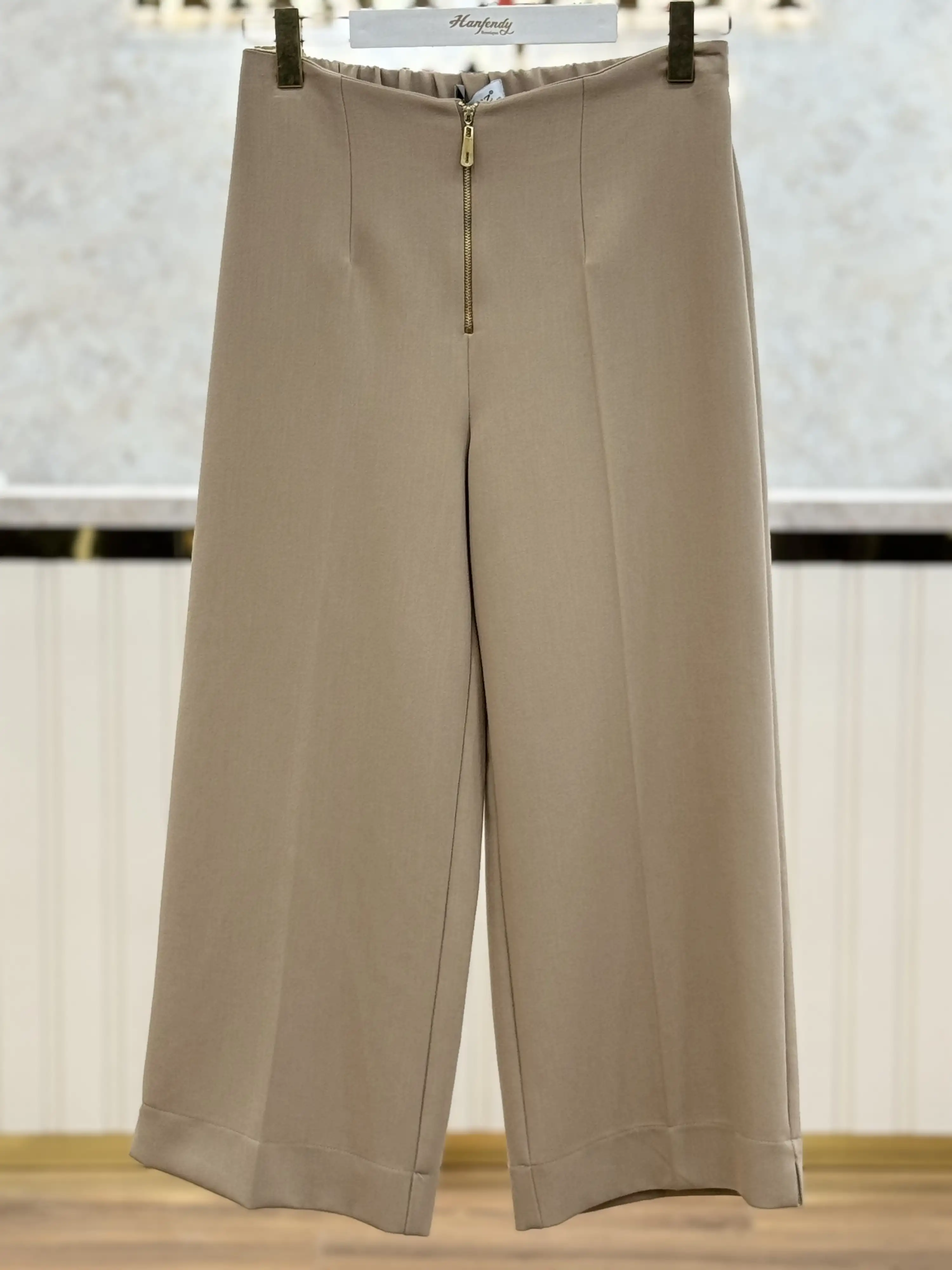 SENTEZ Bej Queen Kısa Geniş Paça Pantolon