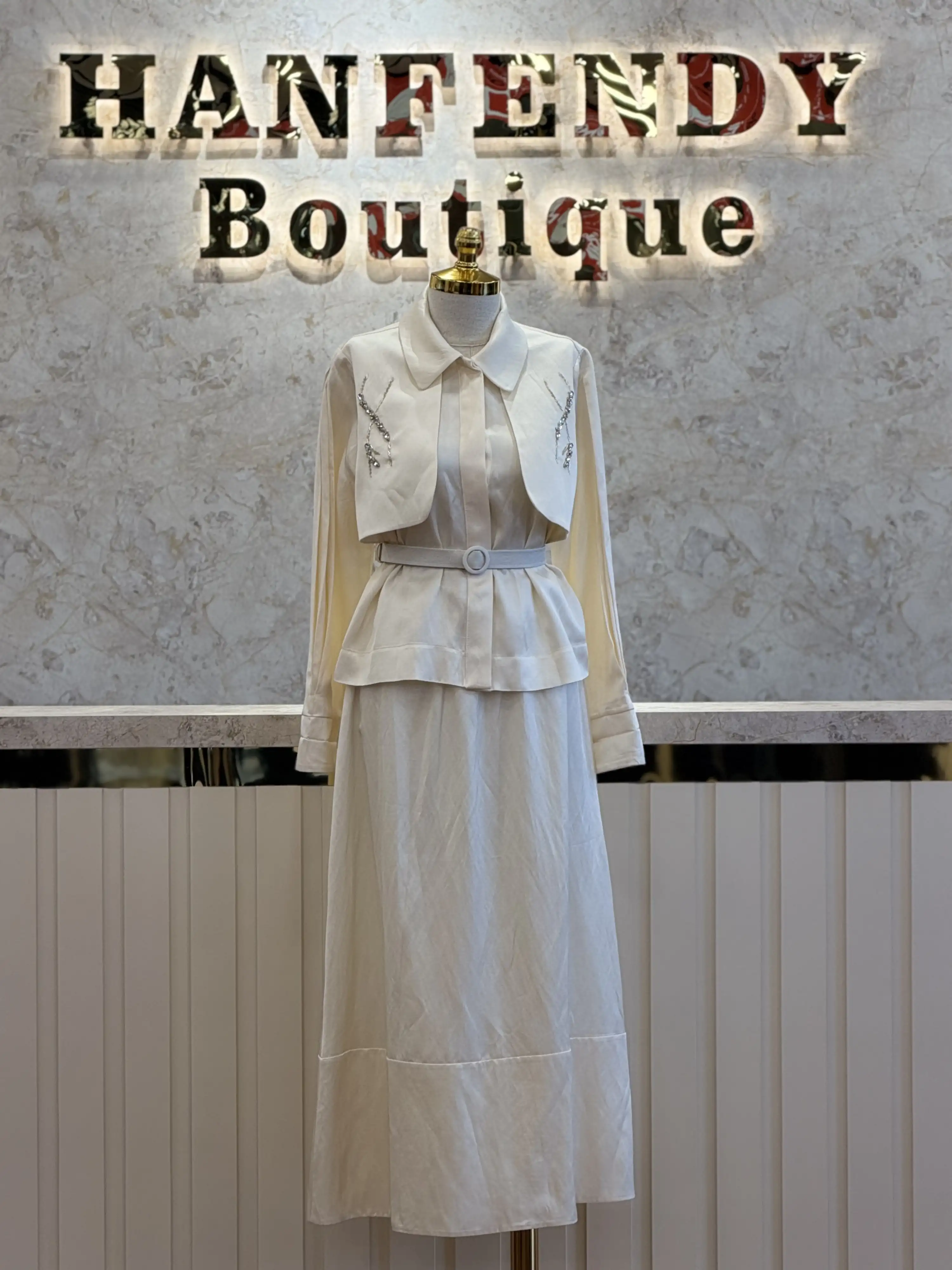 NUSS Ekru Renk Takım