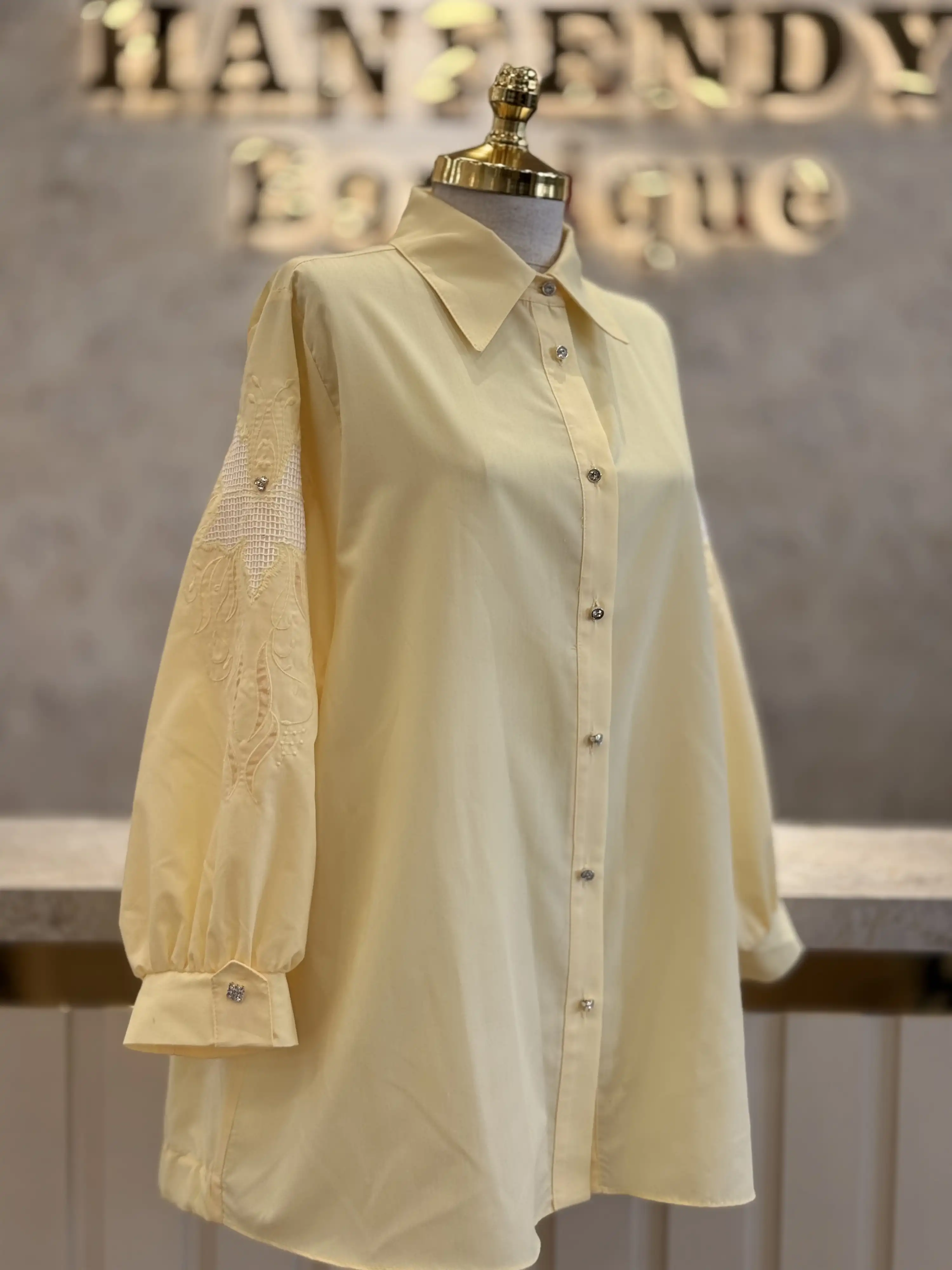 MY312 Sarı Renk Kolları Nakışlı Taşlı Tunik