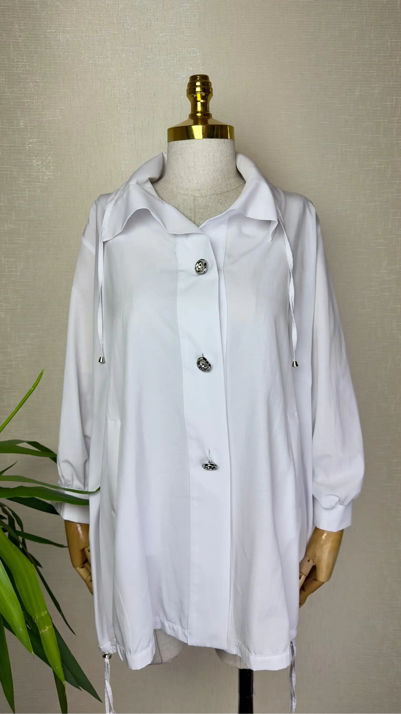 MY312 Ekru Renk Önü Düğmeli Kap