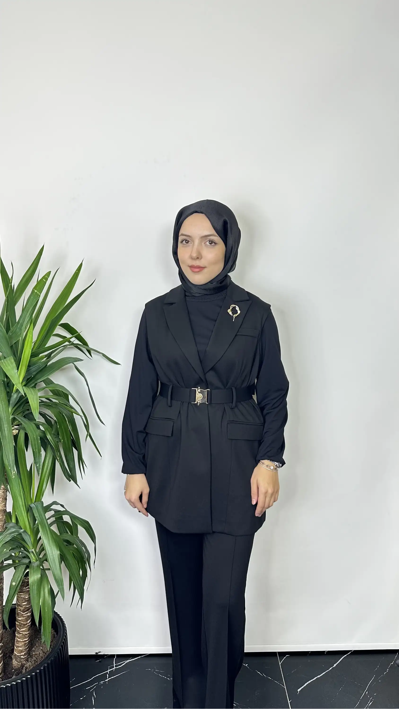 MY312 Siyah Renk Kemerli Etekli Takım