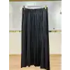 FUAT GÜRŞEN FG-25K4401-S Siyah Renk Deri Pileli Etek