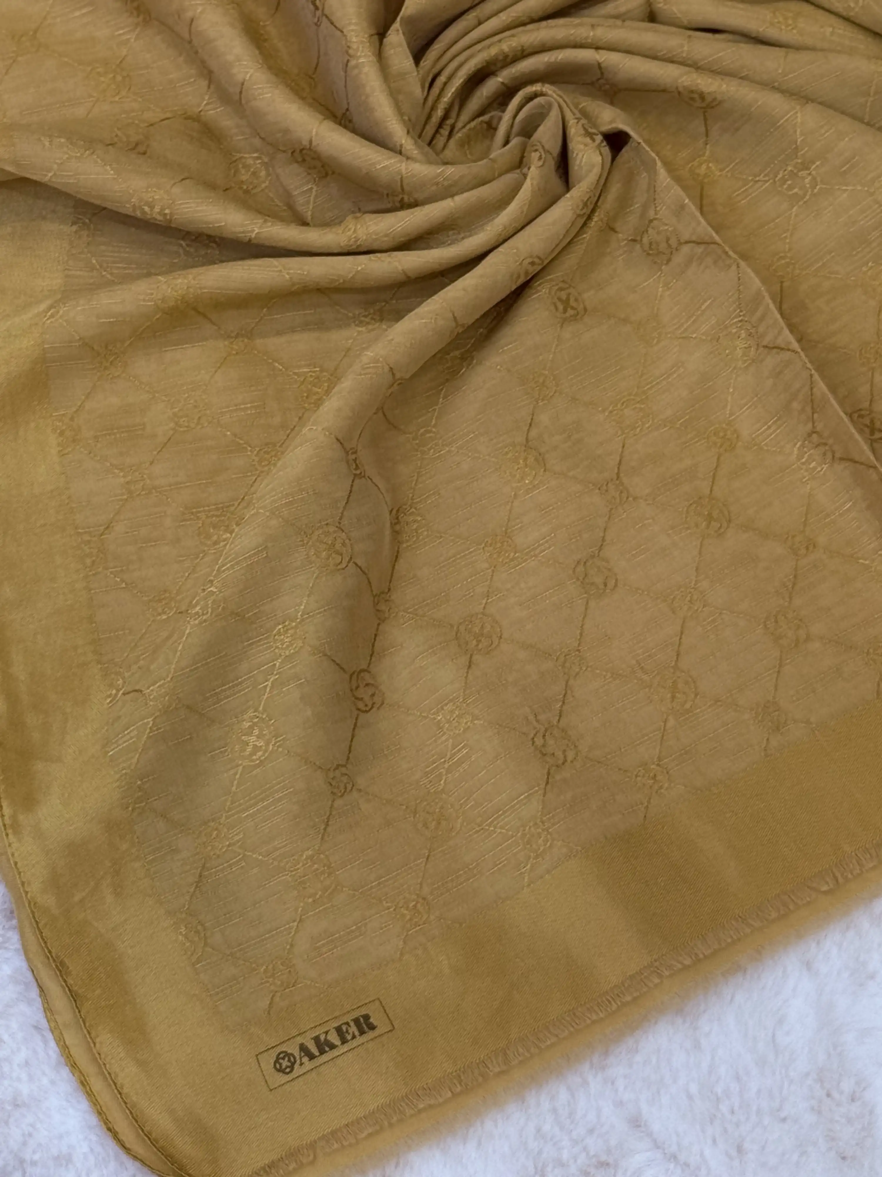 AKER AKER-1050900-961-G Gold Renk Koza Şal