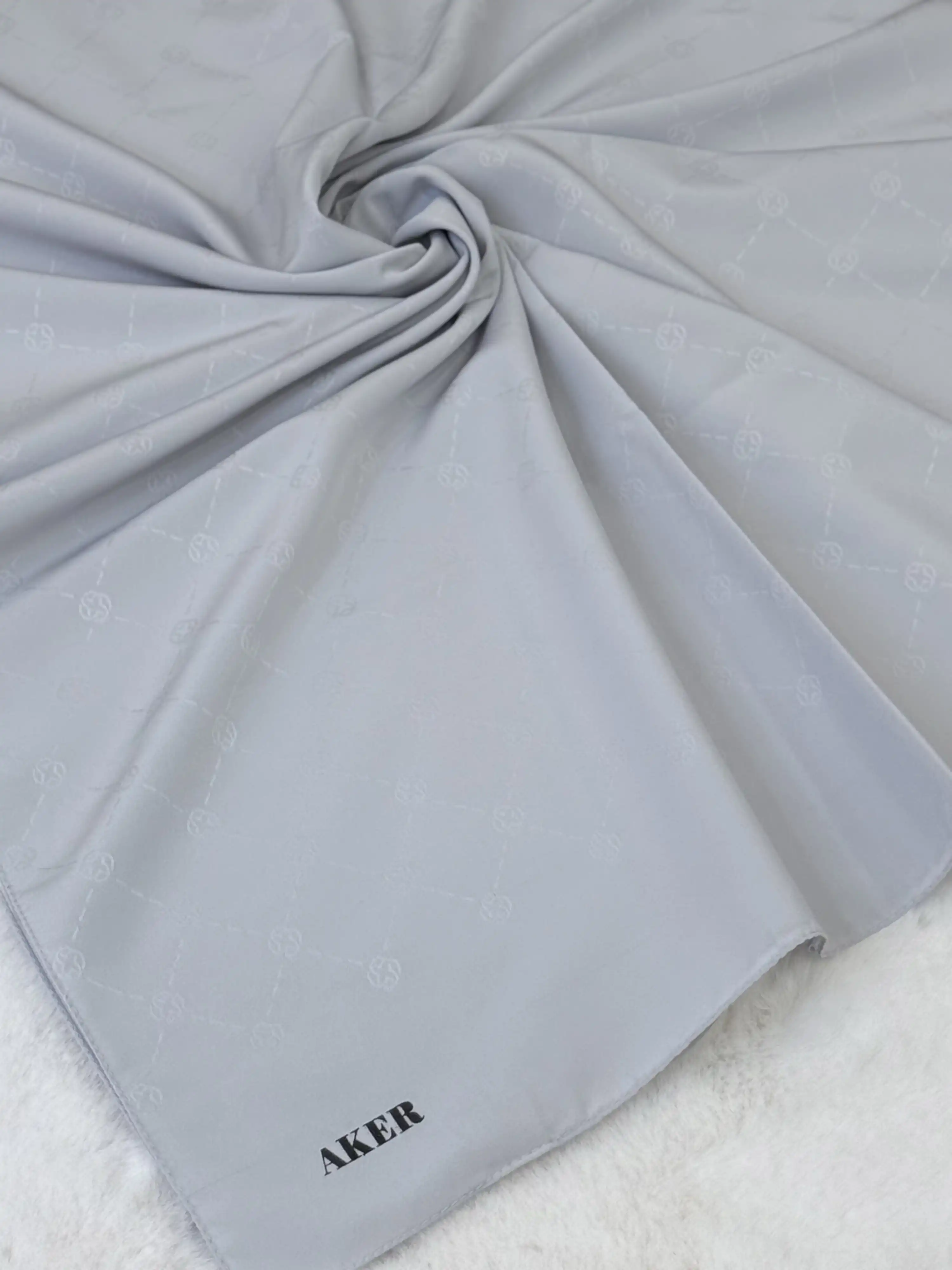 AKER AKER-1070500-971-G Gümüş Renk Aker Monogram Şal