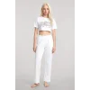 Kadın Beyaz Baskılı Crop T-Shirt Pantolon Takım %100 Pamuk Rahat 2’li Set