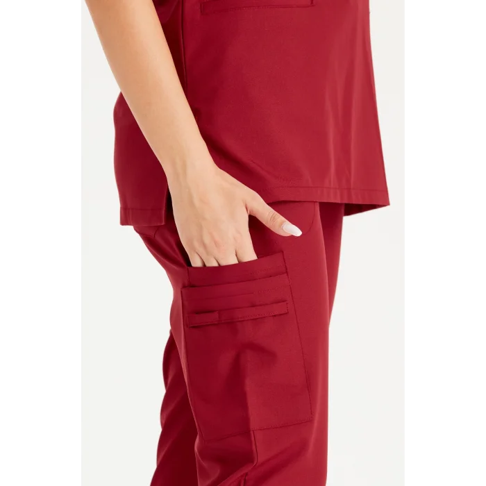 Bordo Renkli Cerrahi Takım Liza Likralı V Yaka Forma