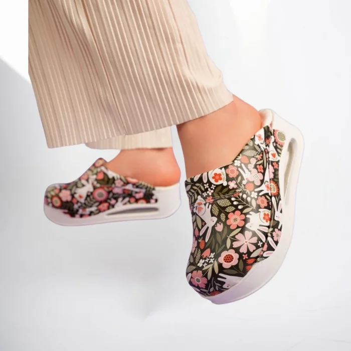 Beyaz Çiçek Desenli Sabo Ortopedik Terlik