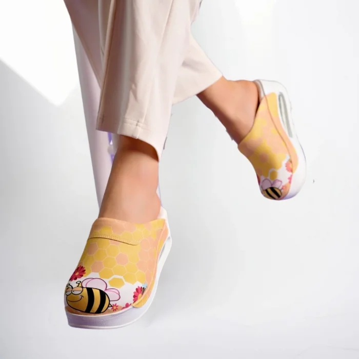 Arı Desenli Desenli Sabo Ortopedik Terlik