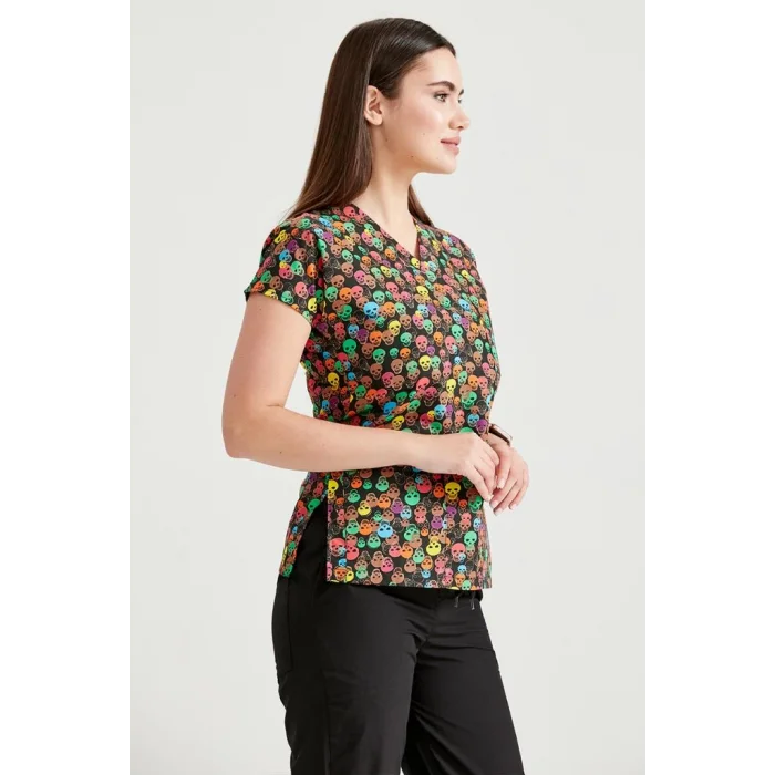 Terikoton Kumaş Renkli Kurukafa Desenli Cerrahi Takım Forma V Yaka