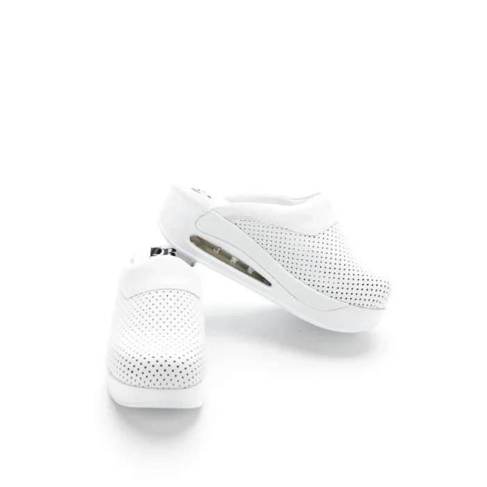 Sabo Classic Perforated White Clog