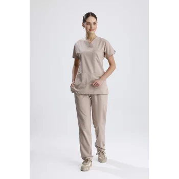 Bej Renk Dosaline Cerrahi Üniforma Takımı