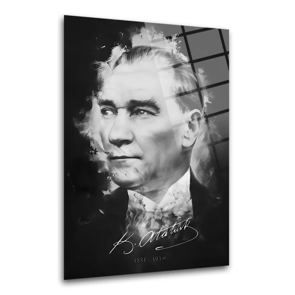 Atatürk Cam Tablo