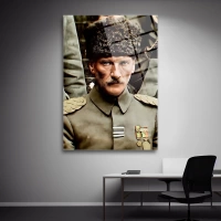 Atatürk Üniformalı Cam Tablo