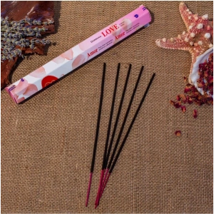 Darshan International Love (Aşk) Hexa 20li Çubuk Tütsü (1 Saate Kadar Yanma Süresi)