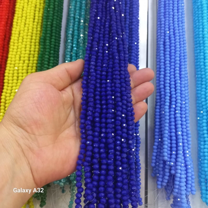 6 mm Saks Mavi Kristaller