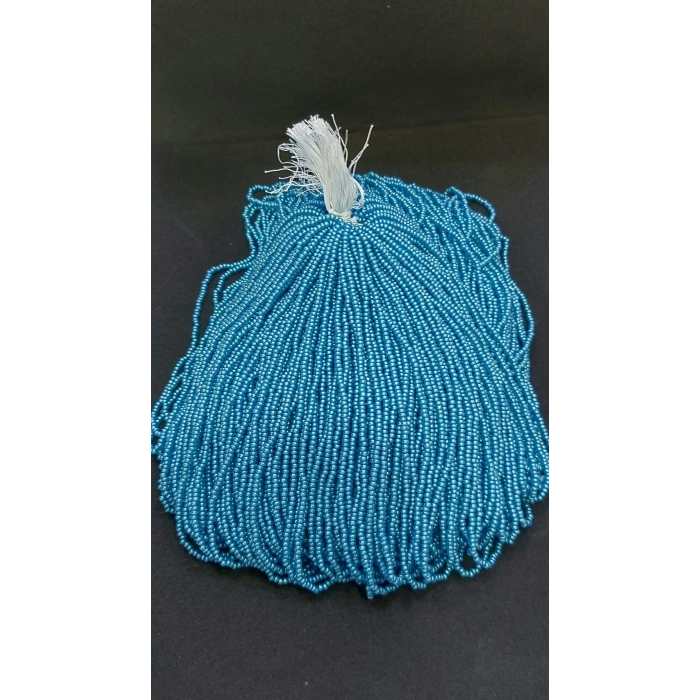 Preciosa 17765 Parlak Açık Petrol Mavisi Kum Boncuk (12 dal),1 Dizi