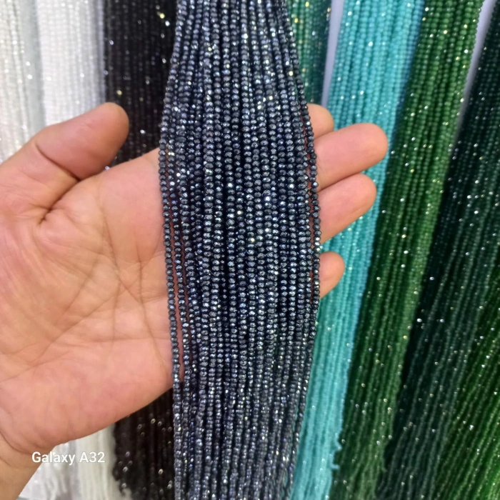 Antrasit Kristaller, 2 mm