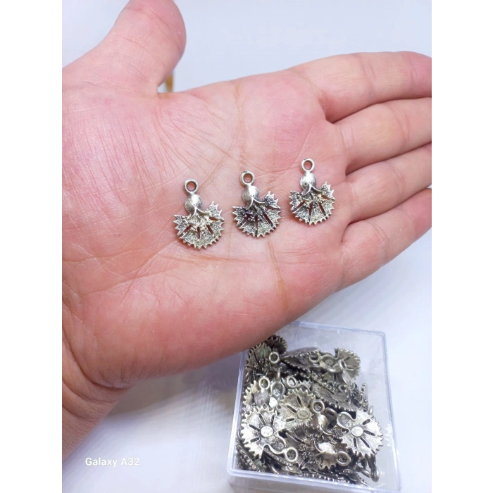 Karanfil Döküm Bileklik ve Kolye Sallantı Aparatı,1 Adet