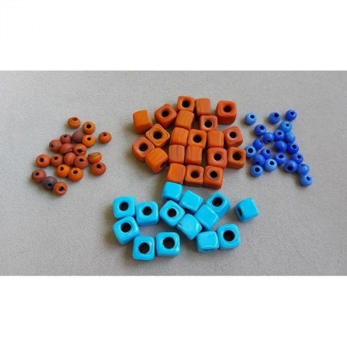 Mat Turuncu Kare Boncuklar 1,5 cm
