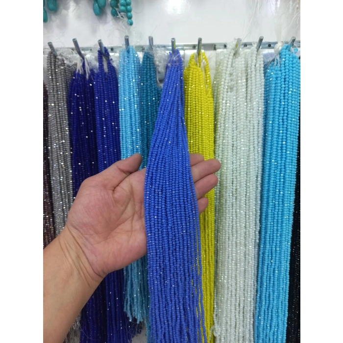 Opak Açık Menekşe Rengi Kristaller, 3 mm