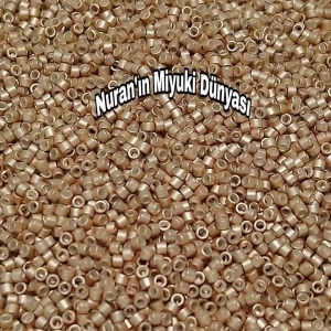 No: 67 Miyuki Delica 11/00 DB1152 | Antik Altın Rengi 3 gram