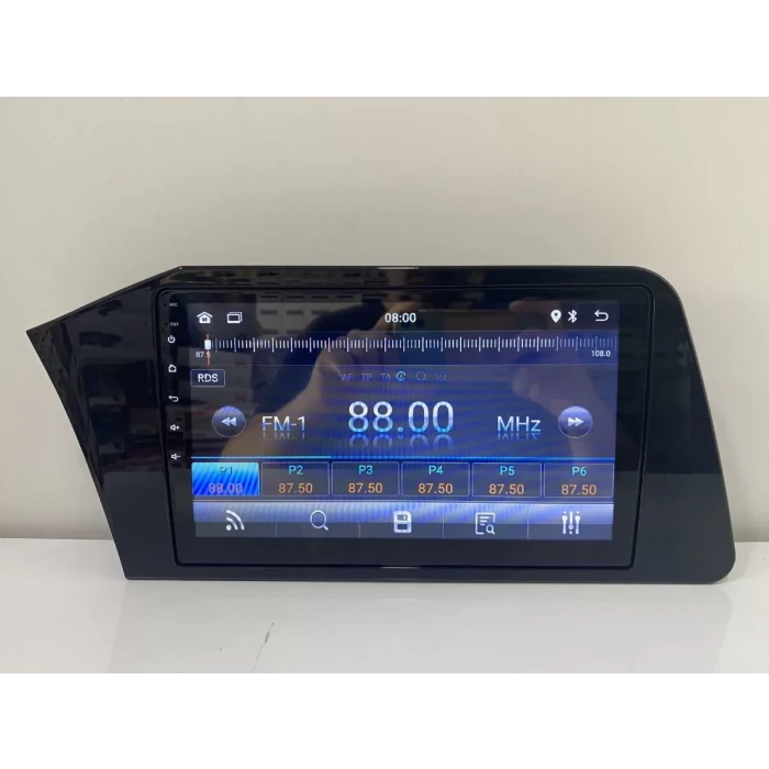 4GB RAM-64GB HAFIZA HYUNDAİ ELENTRA 2020-2021 9 İNÇ ÇERÇEVE MULTİMEDİA EKRAN