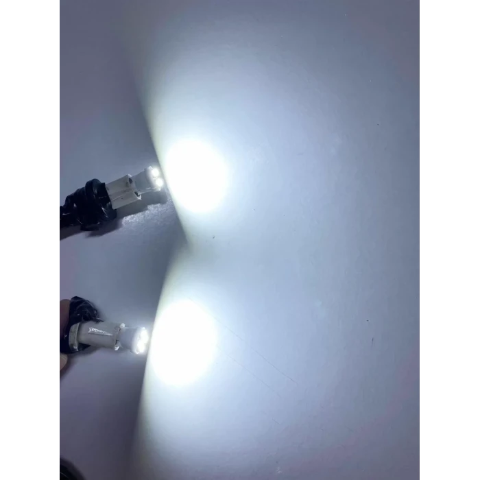4 LEDLİ PLASTİK T10 BEYAZ
