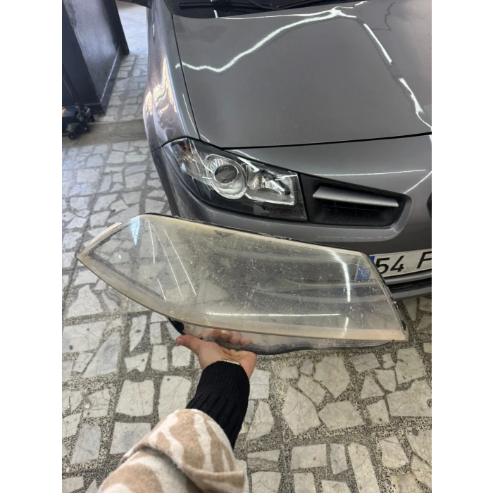 RENAULT MEGANE 2 FAZ 2 FAR CAMI SETİ