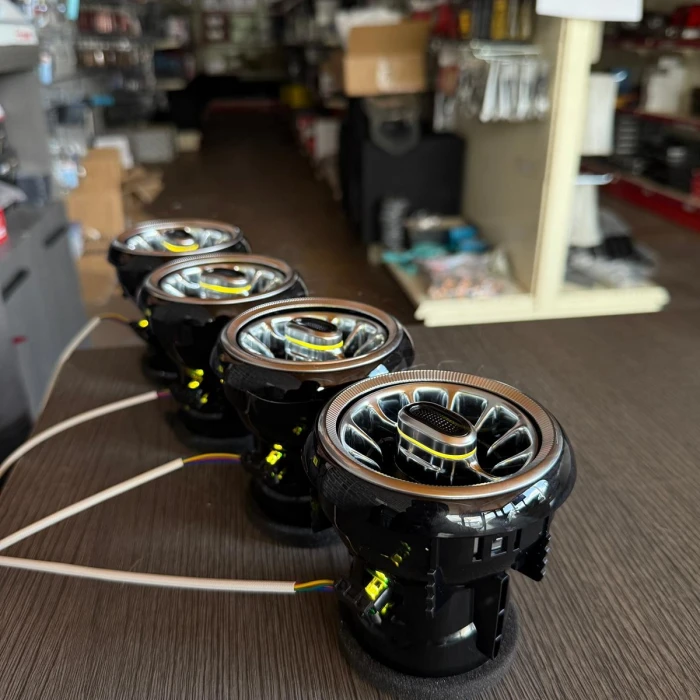 IŞIKLI AİR VENTS 4LÜ SET TELEFON KONTROLLÜ RGB