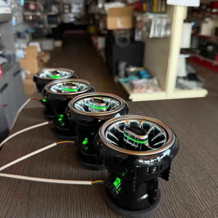 IŞIKLI AİR VENTS 4LÜ SET TELEFON KONTROLLÜ RGB