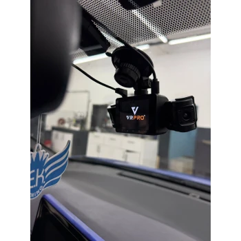 VR PRO ARAÇ İÇİ 4 KAMERALI KAYIT KAMERASI